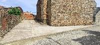 Arreglo patio trasero Iglesia de Grisuela del Páramo.
